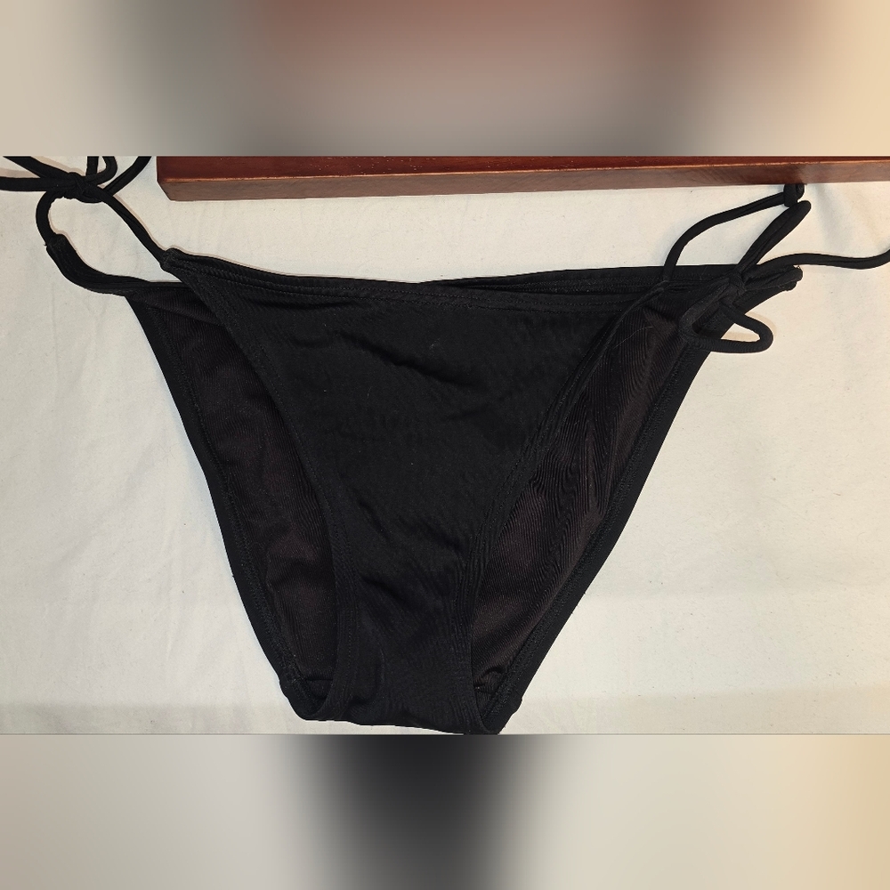 Y2k Era VS Hipster Moderate Coverage Side Tie Bikini Bottoms Classic Black S